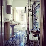 فندق مبيت وإفطار Casa Pizzinelli 4*